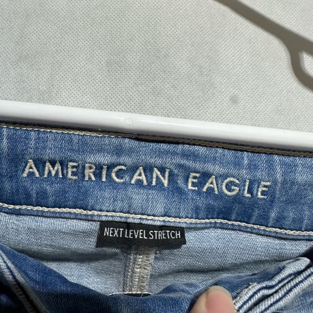 American Eagle Outfitters Light Blue Flare Jeans - Picture 3 of 6